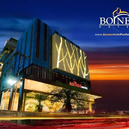 Borneo Hotel Pontianak Extérieur photo