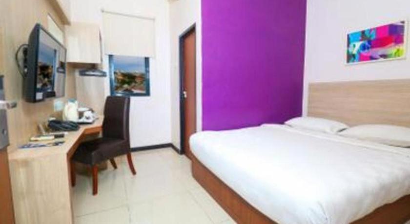 Borneo Hotel Pontianak Extérieur photo