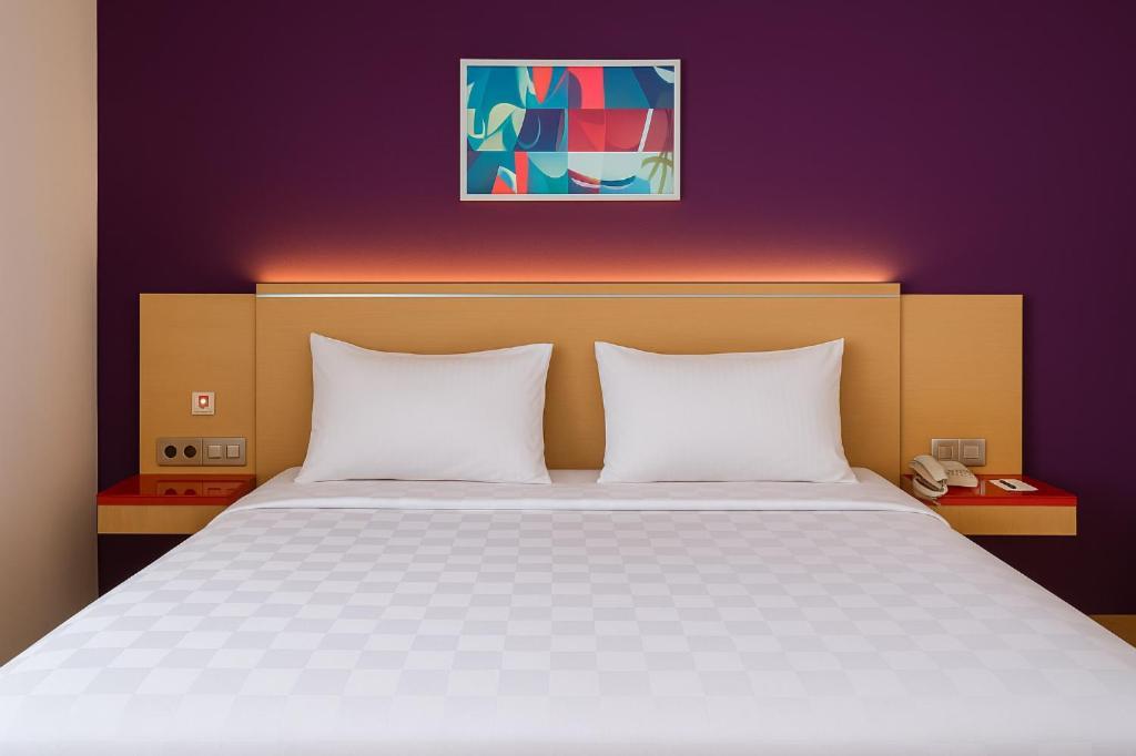 Borneo Hotel Pontianak Extérieur photo