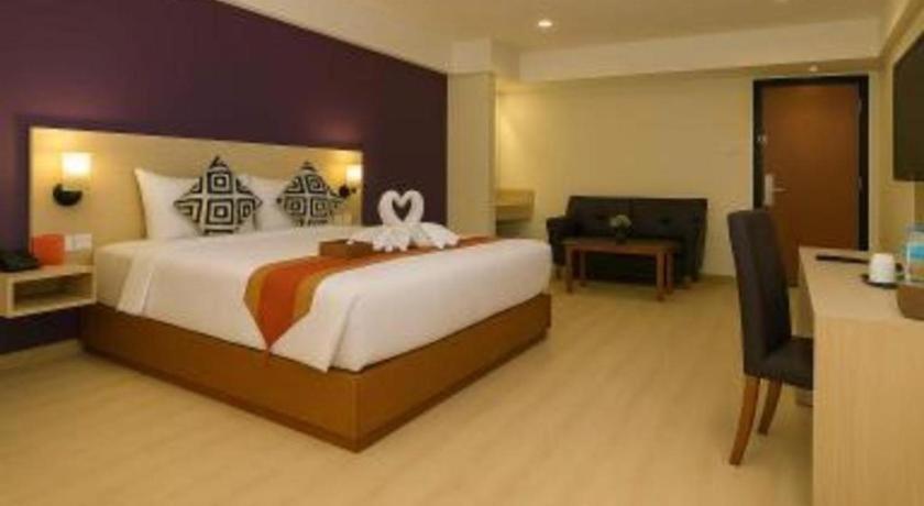 Borneo Hotel Pontianak Extérieur photo